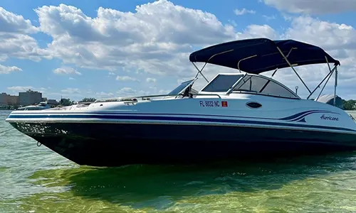 26' Hurricane Boat Rental